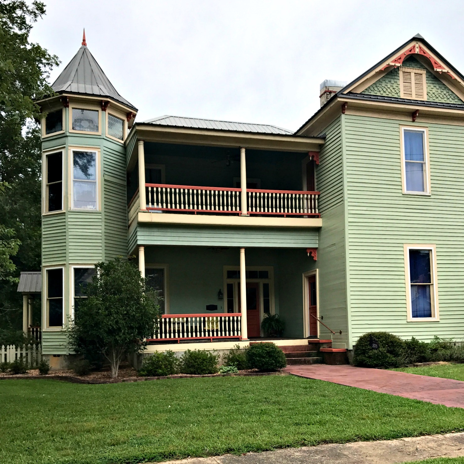 A Little Loveliness A Visit to Hearts Desire Tea Room in Columbiana