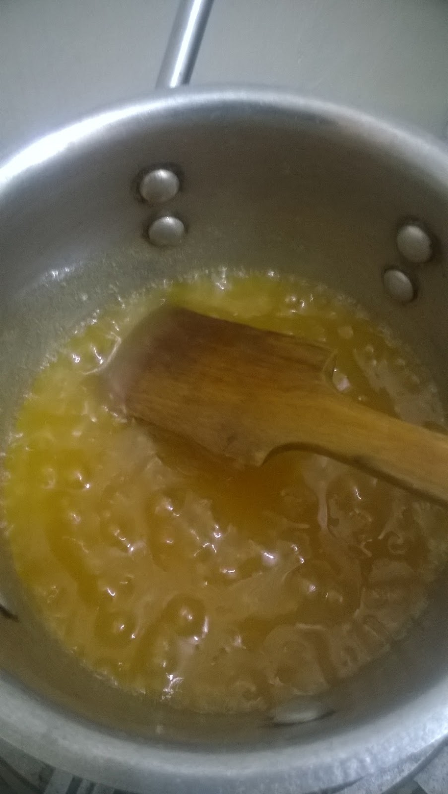 SIMPLE APPLE CIDER GLAZE