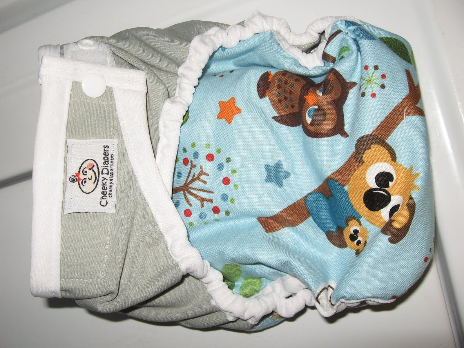 Cloth Diaper Addiction: Under Cover Month - Getting Close