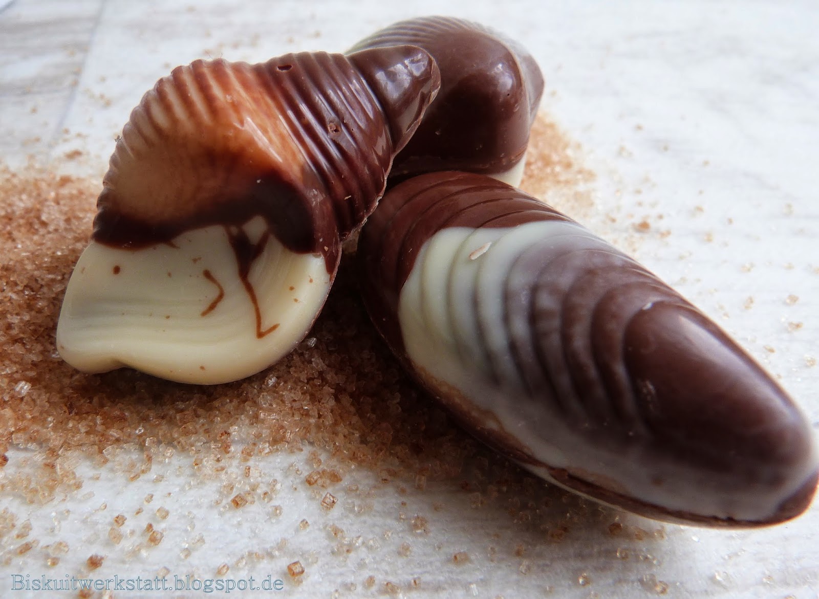 Meeresfrüchte Torte mit Pfirsichsahne und Blue Curacao - Biskuitwerkstatt