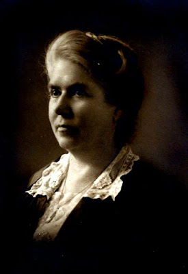 Mary L. Matthews (1864-1950)