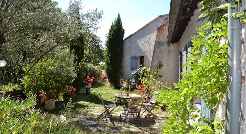 bed and breakfast france la devinière donzère ardèche