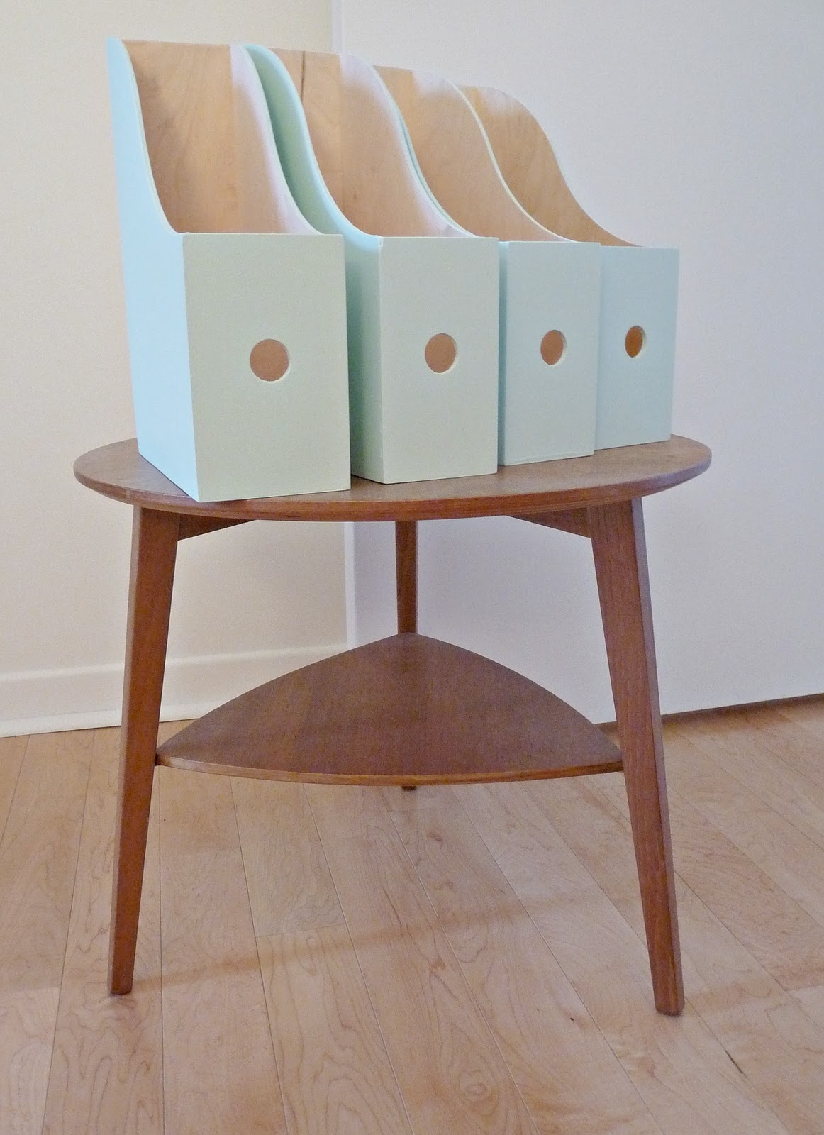 Paint a Magazine File for a Custom Look | Dans le Lakehouse