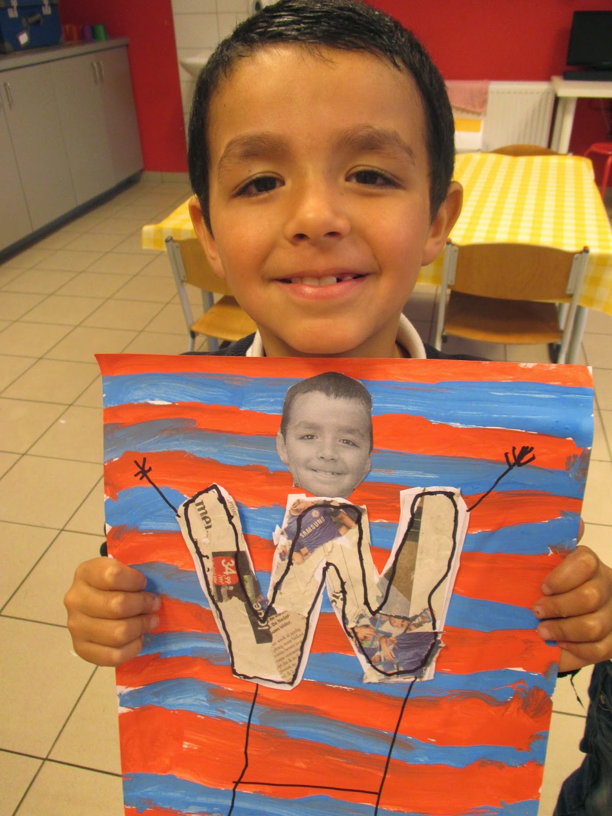 Klas 1C Knutselen met de eerste letter van onze naam