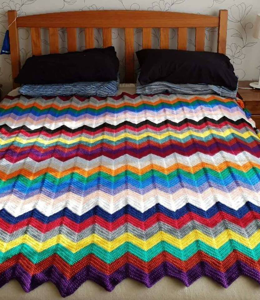 Crochet Queen Zig Zag Blanket