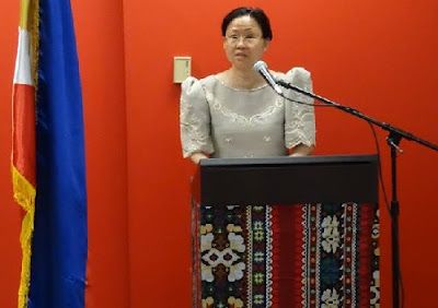 The Philippine Labor Attache in Hong Kong has appealed to employers of overseas Filipino workers (OFWs) to be more compassionate and sympathetic to the plight of their helpers. Labor Attache Leonida Romulo said  a new provision called “Agency Undertaking” has been added as a requirement for agency owners before they can be accredited.  The undertaking, which Romulo herself introduced, is aimed at requiring agencies to brief the prospective employers first on the Filipino traditions and practices, as well as their obligations to workers. Among these Filipino practices that employers must be informed beforehand, Romulo said, include the staple food OFWs are accustomed to such as rice, and the fact that they ate three times a day. Also, that Filipinos normally take a bath three times a day.  “We added a provision in their undertaking so that they will brief employers that Filipino domestic workers should not be given only noodles,” Hong Kong News quoted Romulo as saying. “Noodles are full of sodium. Our workers should be given rice and have three meals everyday,” the embassy official added. Romulo further noted that Filipinos are used to eating rice, and not noodles. She narrated a case about a Filipina helper who was fed noodles morning and evening and ended up suffering from renal failure and had to undergo dialysis. Apart from this provisions, Romulo is also looking at the possibility that OFWs undergo annual medical checkups especially that they are constantly under work stress compounded by the change in weather conditions. The official also recommended that newly-arrived OFWs should not be made to do heavy household chores immediately. Instead, they should be given light chores at first and allow them to adjust for the frist few days. As for the agencies found violating the “Agency Undertaking”, Romulo warned they could face suspension, while erring employers may be blacklisted. Romulo’s appeal came days following the reported death of two OFWs in Hong Kong; one of whom, Bernadett M. Natividad, reportedly succumbed to severe hemorrhagic stroke.