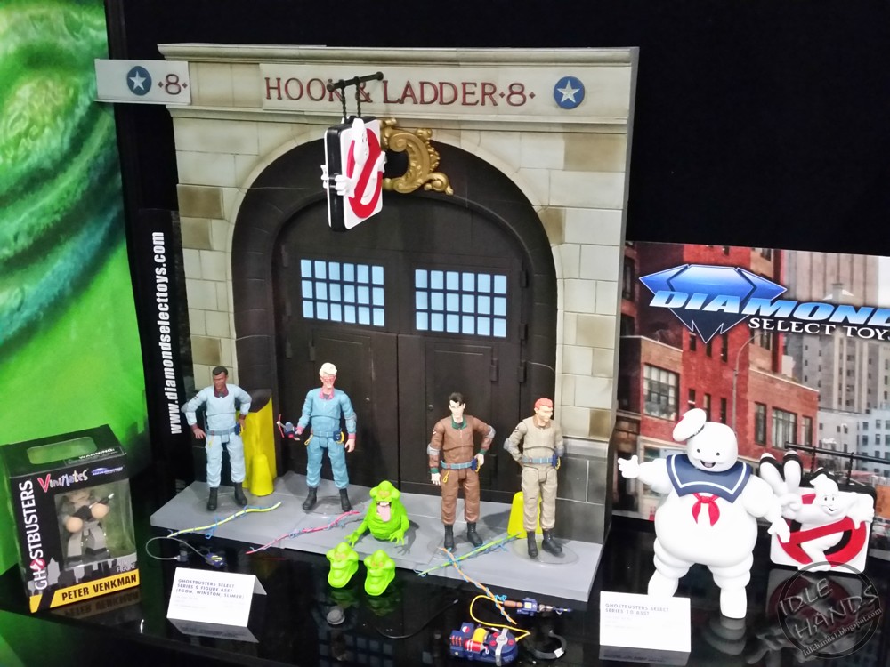 Idle Hands Build the Ghostbusters Firehouse with Diamond Select Toys!