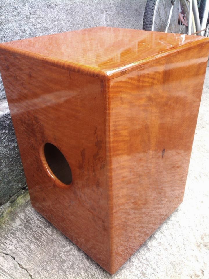 WIDODO'S CAJON AND GUITAR CAJON