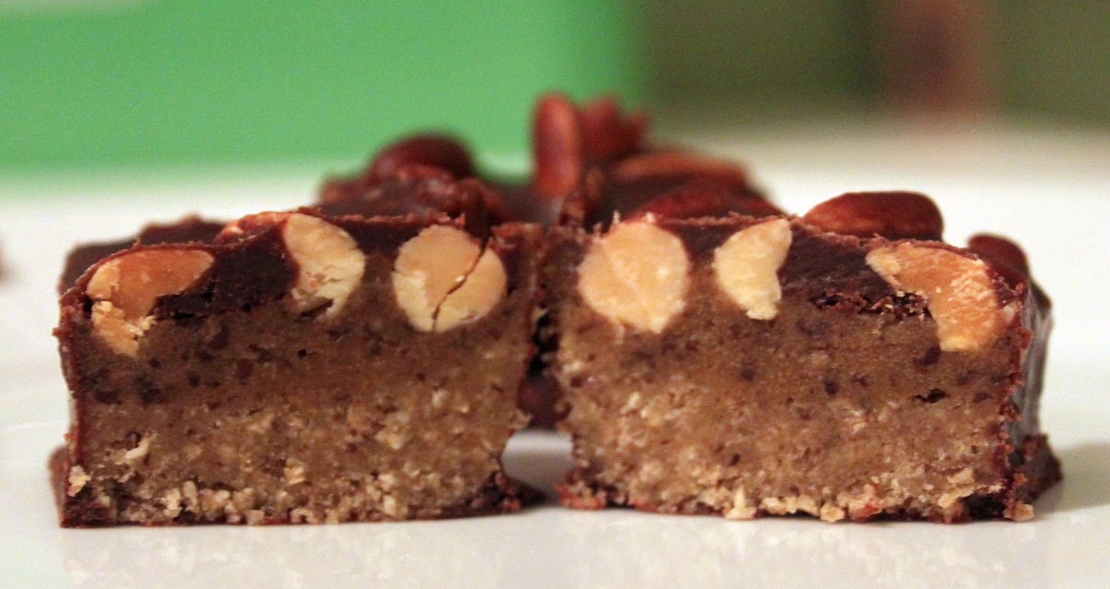 Hafer-Nuss-Schokoschnitten aka selbstgemachte Snickers