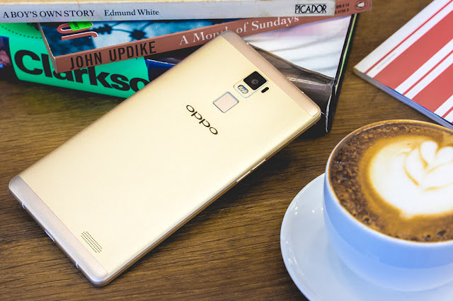 Những smartphone có viên pin khủng nhất hiện nay 7 Những smartphone có viên pin khủng nhất hiện nay
