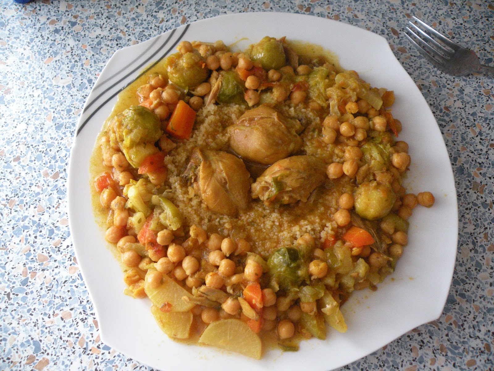 Kochen mit Herz: Marokkanischer Couscous mit 7 Gemüsesorten