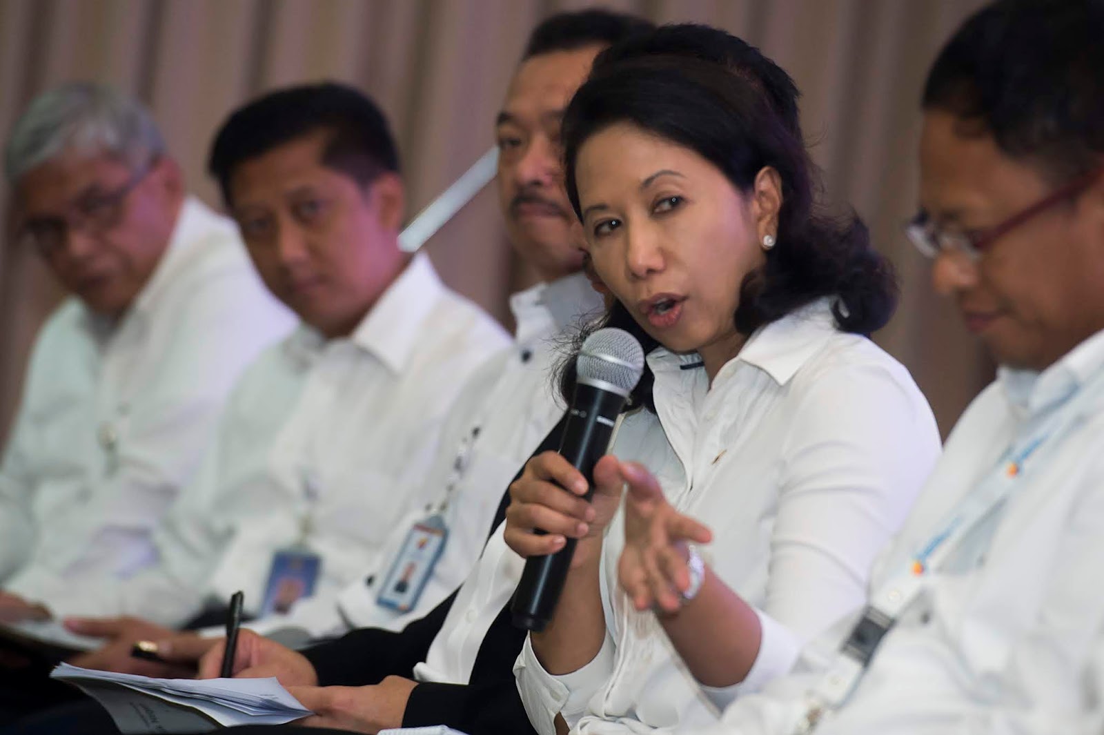 Menteri Rini Pertanyakan Bukti Tentang Opini Bahwa BUMN Akan Hancur