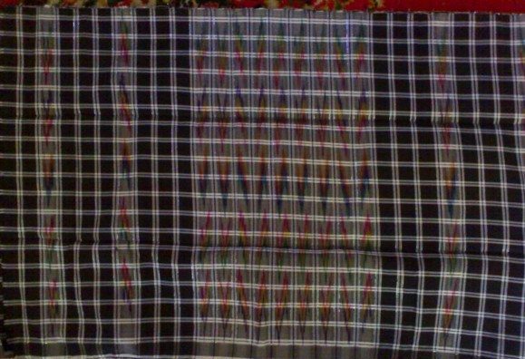 Update april 2021 ✅ macam harga sarung terbaru berbagai merk di pasaran. Lipa Sa Bbe Sarung Bugis Makkawaruwe Blogspot Com