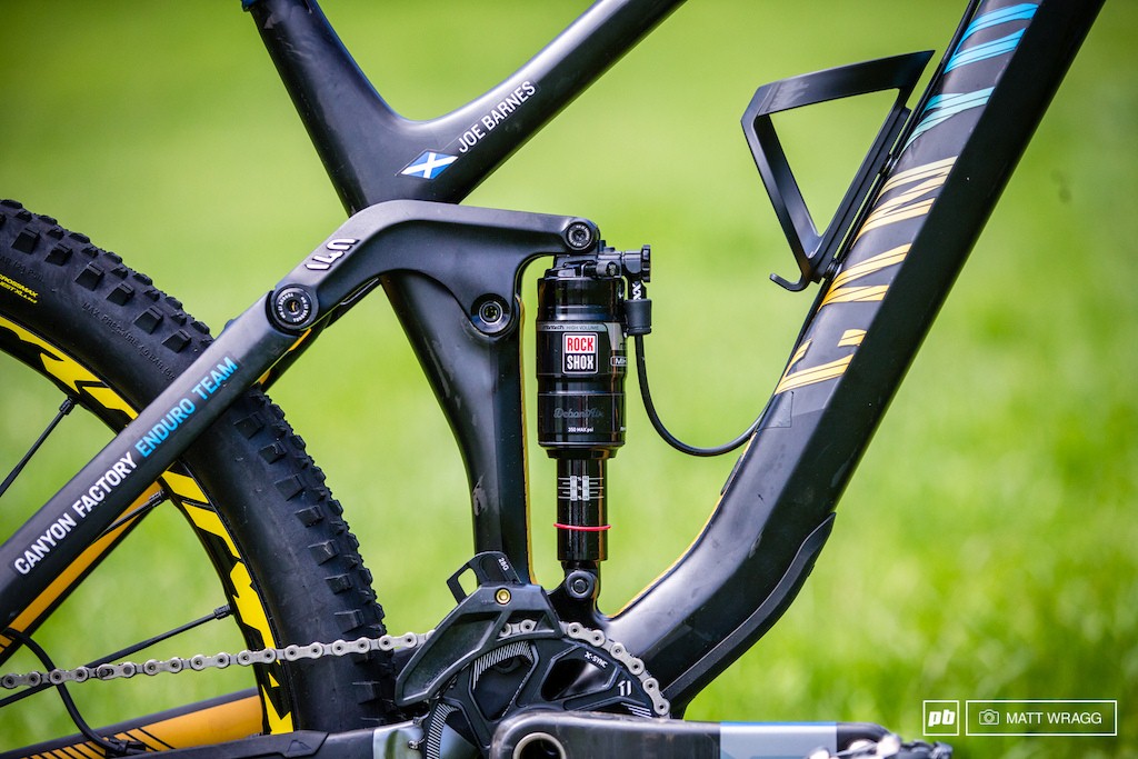 Joe Barnes S Canyon Factory Enduro Team Spectral Cf