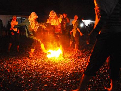 Sepak Bola Api Meriahkan #HariSantri di Kota Semarang