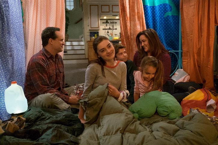 American Housewife - Episode 1.11 - The Snowstorm - Promotional Photos & Press Release