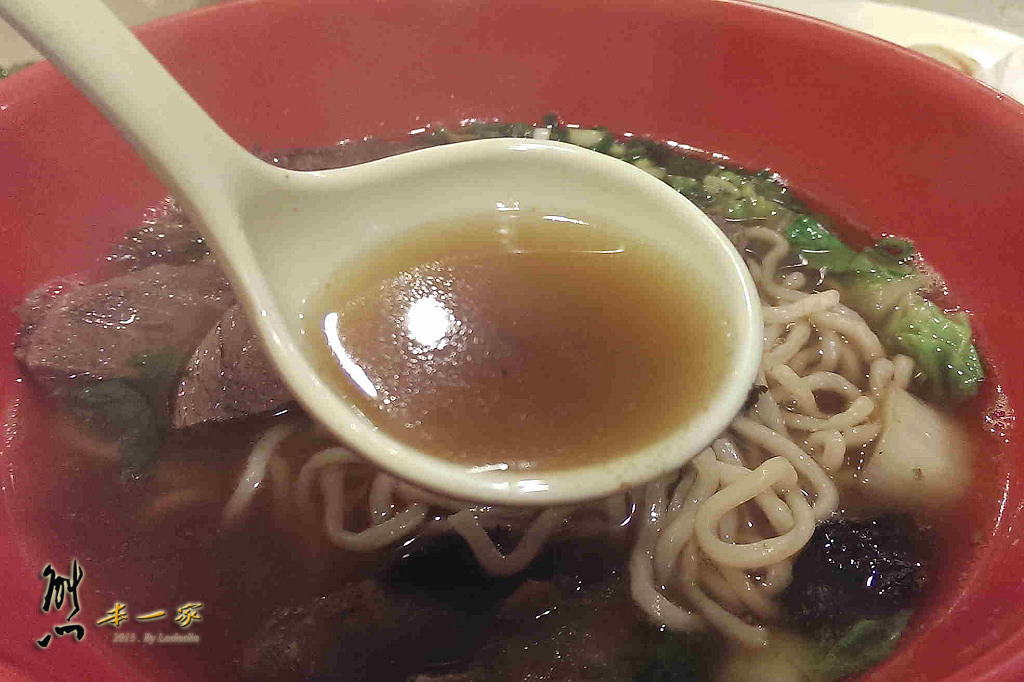 知味館麵食|台北捷運象山站美食餐廳|貓耳朵、現做麵食點心