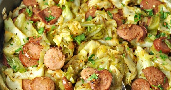 LOW CARB FRIED CABBAGE WITH KIELBASA RECIPE - Yummy Recipe Cooking