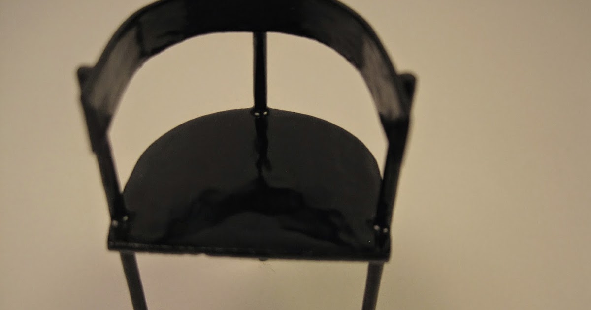 Madera en miniatura / Wooden miniatures: Juego de comedor lacado