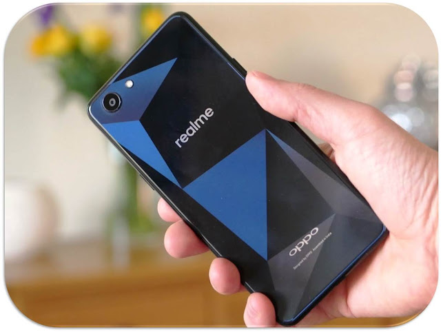 Oppo RealMe 1 Oppo RealMe 1