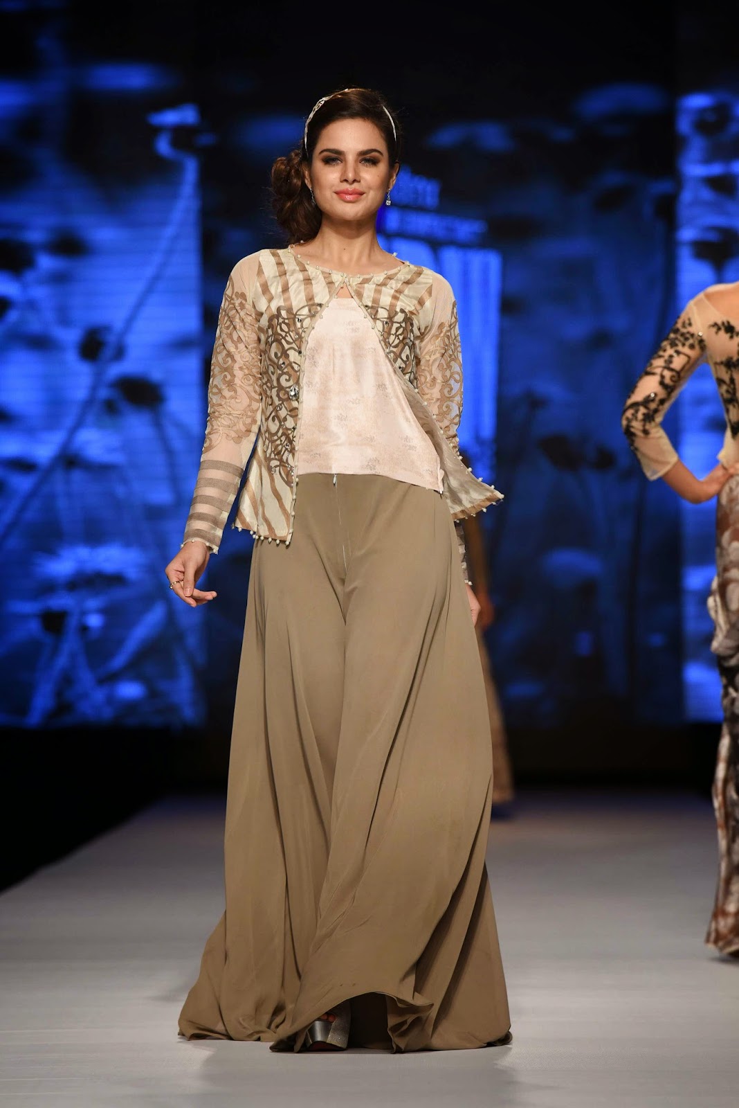 Nida Azwer Telenor Fashion Pakistan Week Day 1