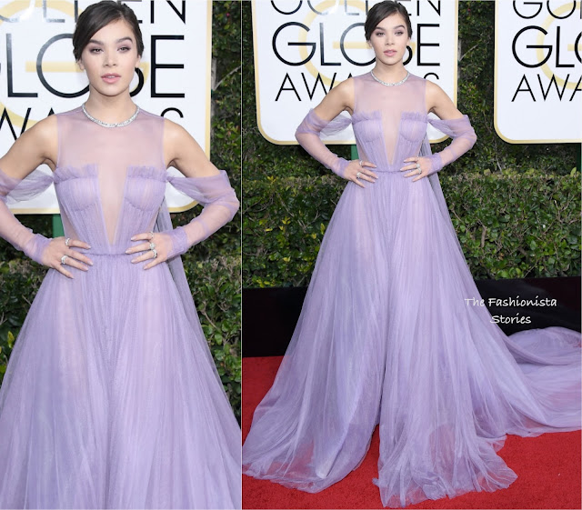 Hailee Steinfeld in Vera Wang at the 74th Golden Globe Awards