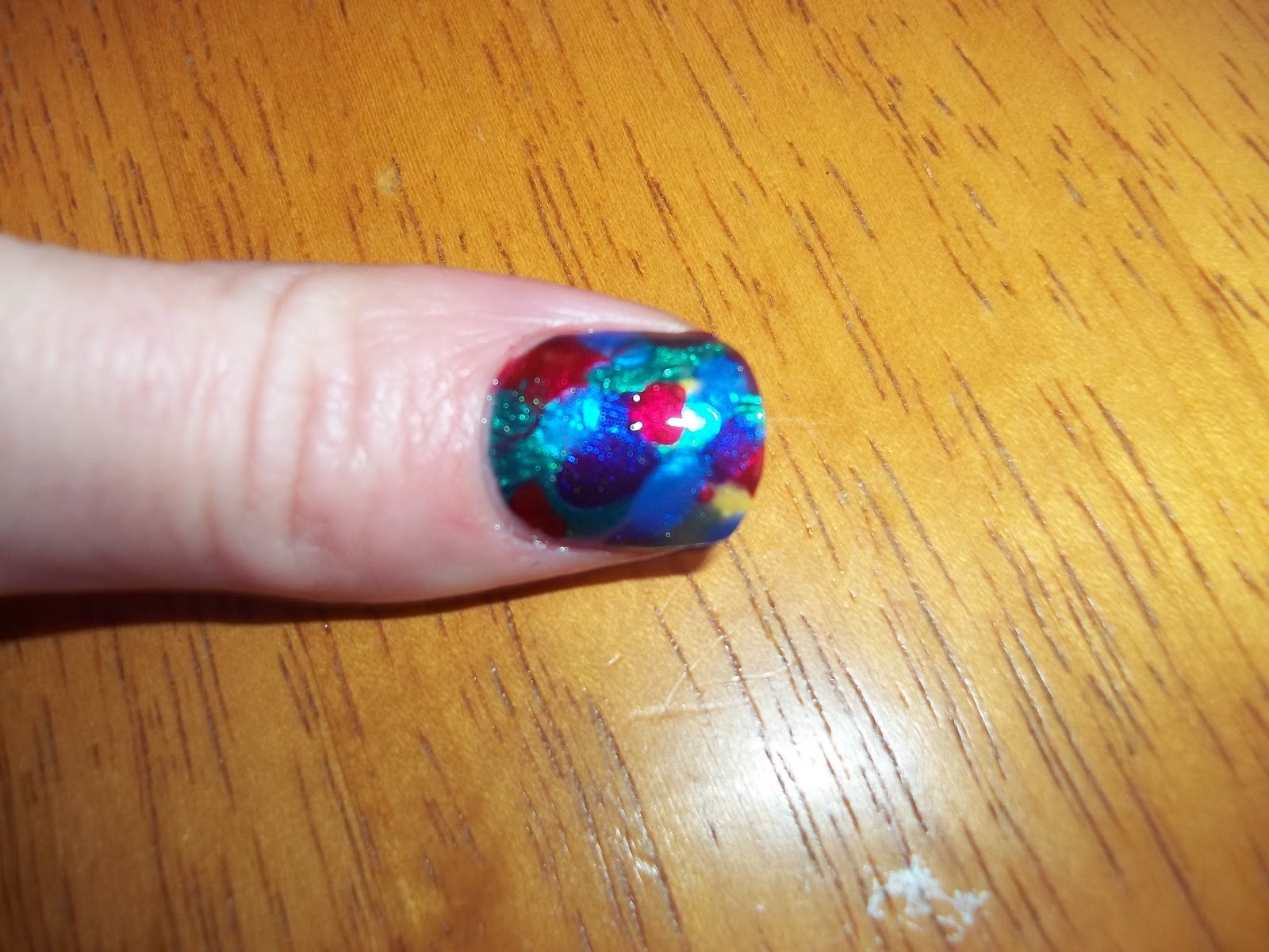 DIY Plastic Wrap nail art