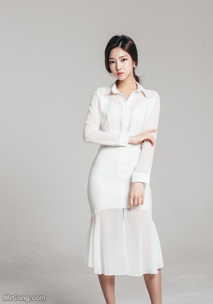 Beautiful Park Jung Yoon in the February 2017 fashion photo shoot (529 photos) photo 23-11