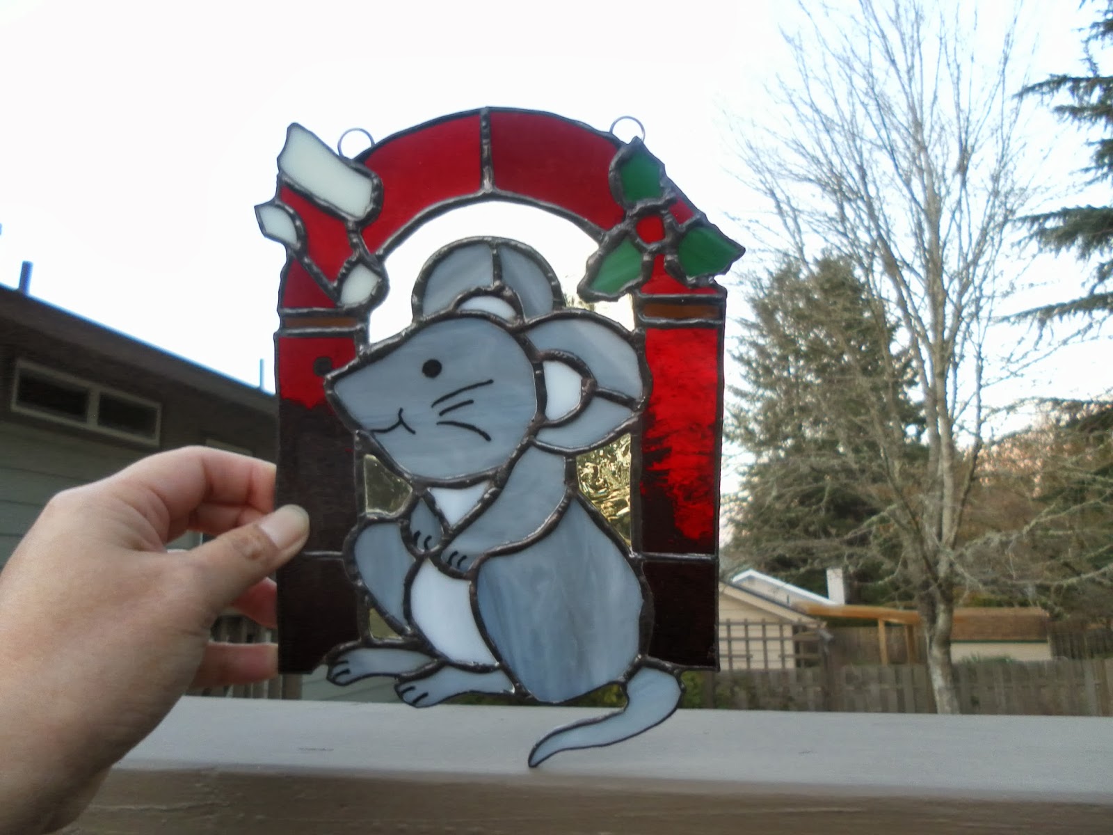 It's a Beadiful Day Christmas Mouse Stained Glass, Dec 5, 2013