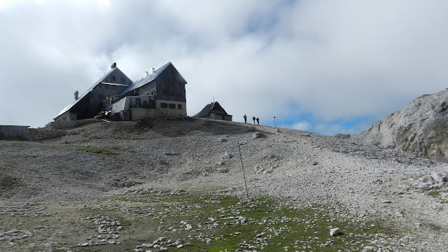 Triglavski dom Triglavski dom na Kredarici