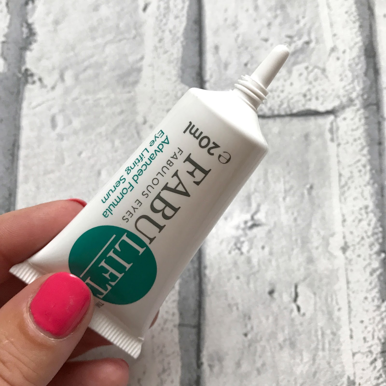 Fabulift Fabulous Eyes Eye Lifting Serum Including Before And After