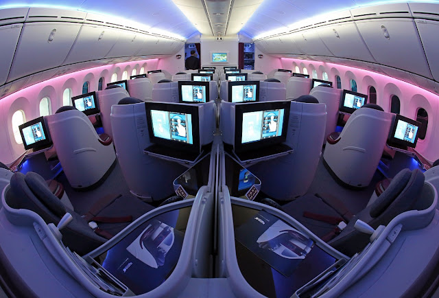 qatar boeing 787 business class