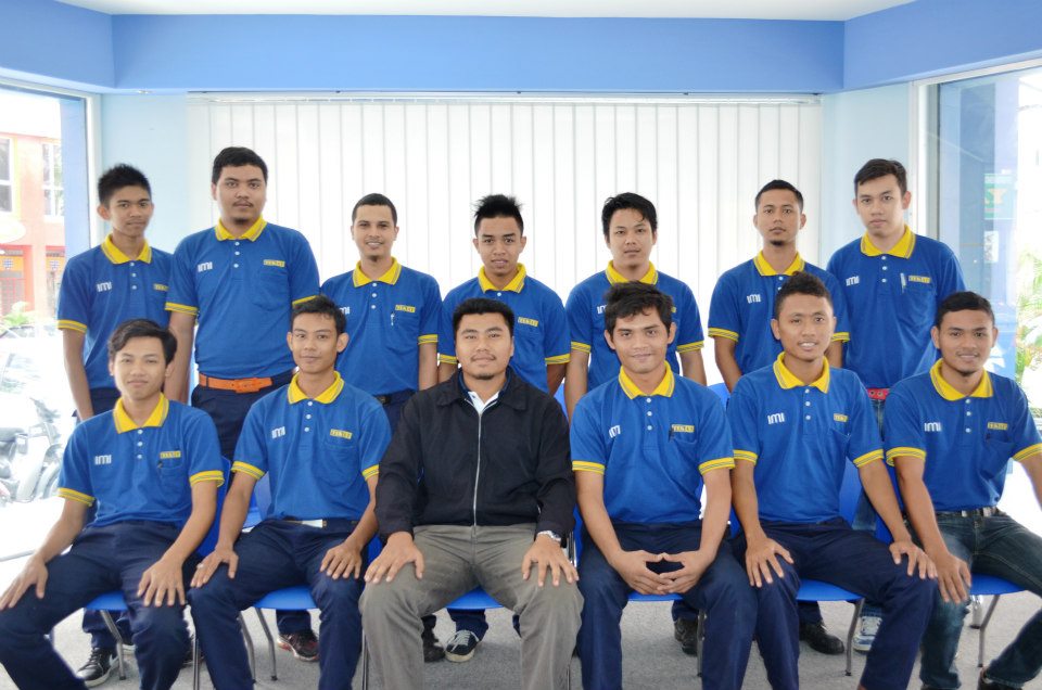 TEKAT TENAGA PENGAJAR DAN PELATIH