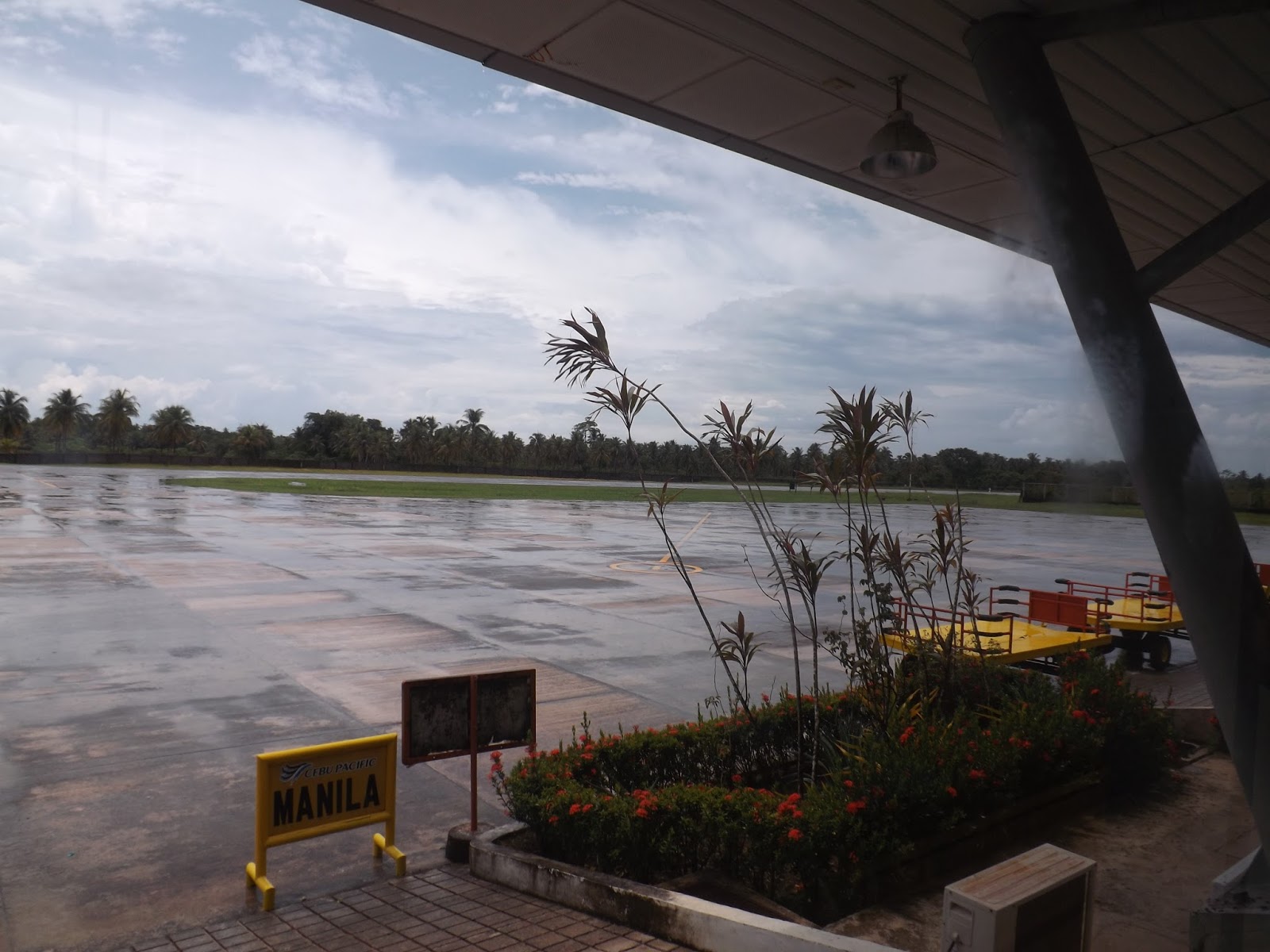 19 Siargao Island Airport Seaport Touristang Pobre