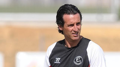 Emery - Sevilla -: "Busco en un mes y medio mejorar a Fernando Llorente"