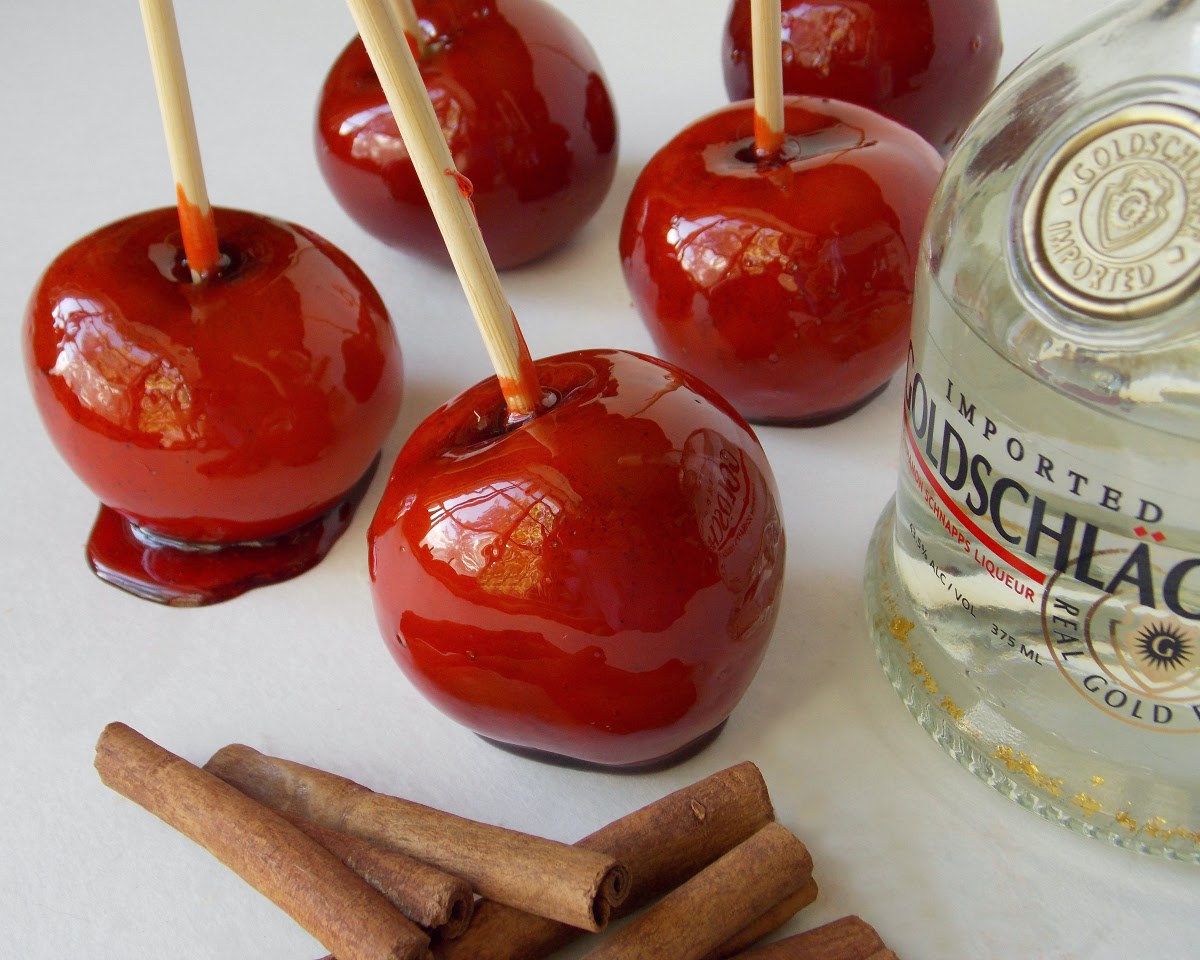 Cleo Coyle How to Make Candy Apples with Honey (No Corn