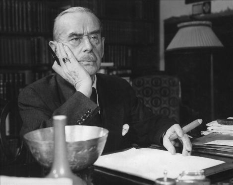 Is thomas mann single