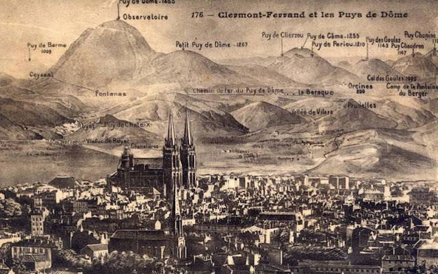 Clermont-Ferrand, la chaîne des Puys.