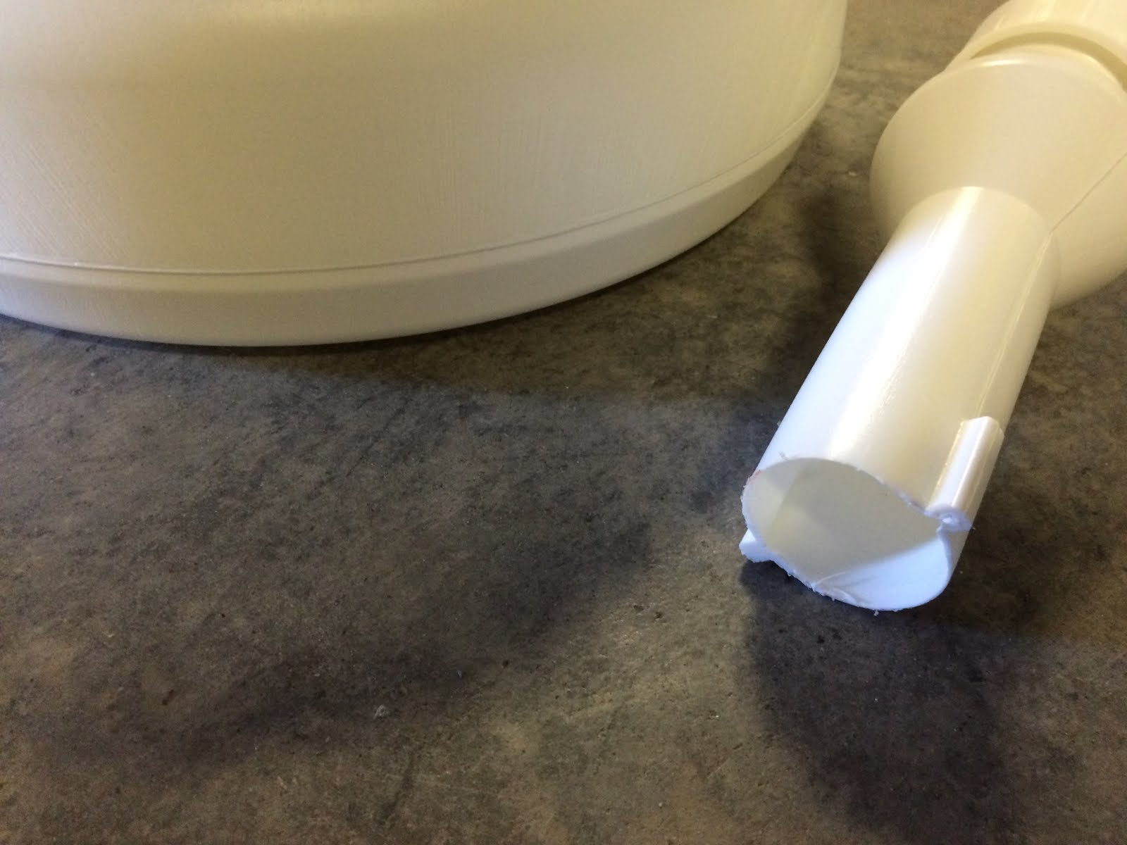 How to build a Floating Pool Umbrella....CHEAP! Follow these