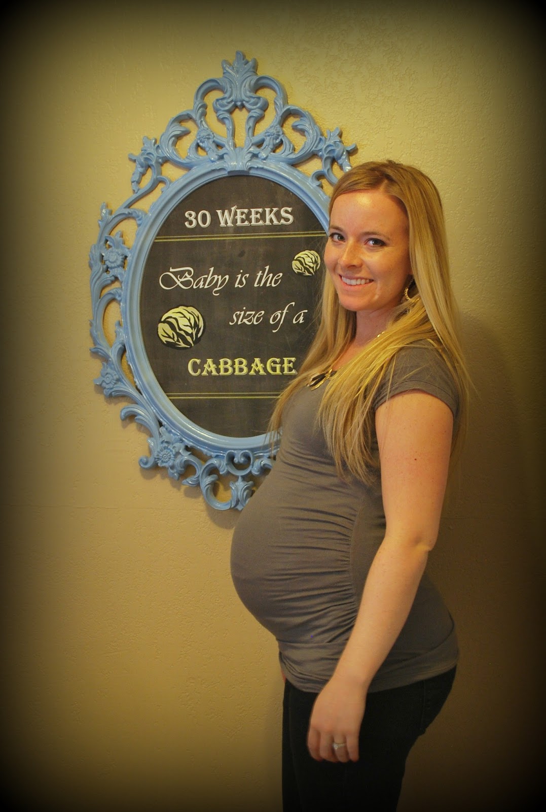 I Heart Pears 30 Weeks Pregnancy Chalkboard