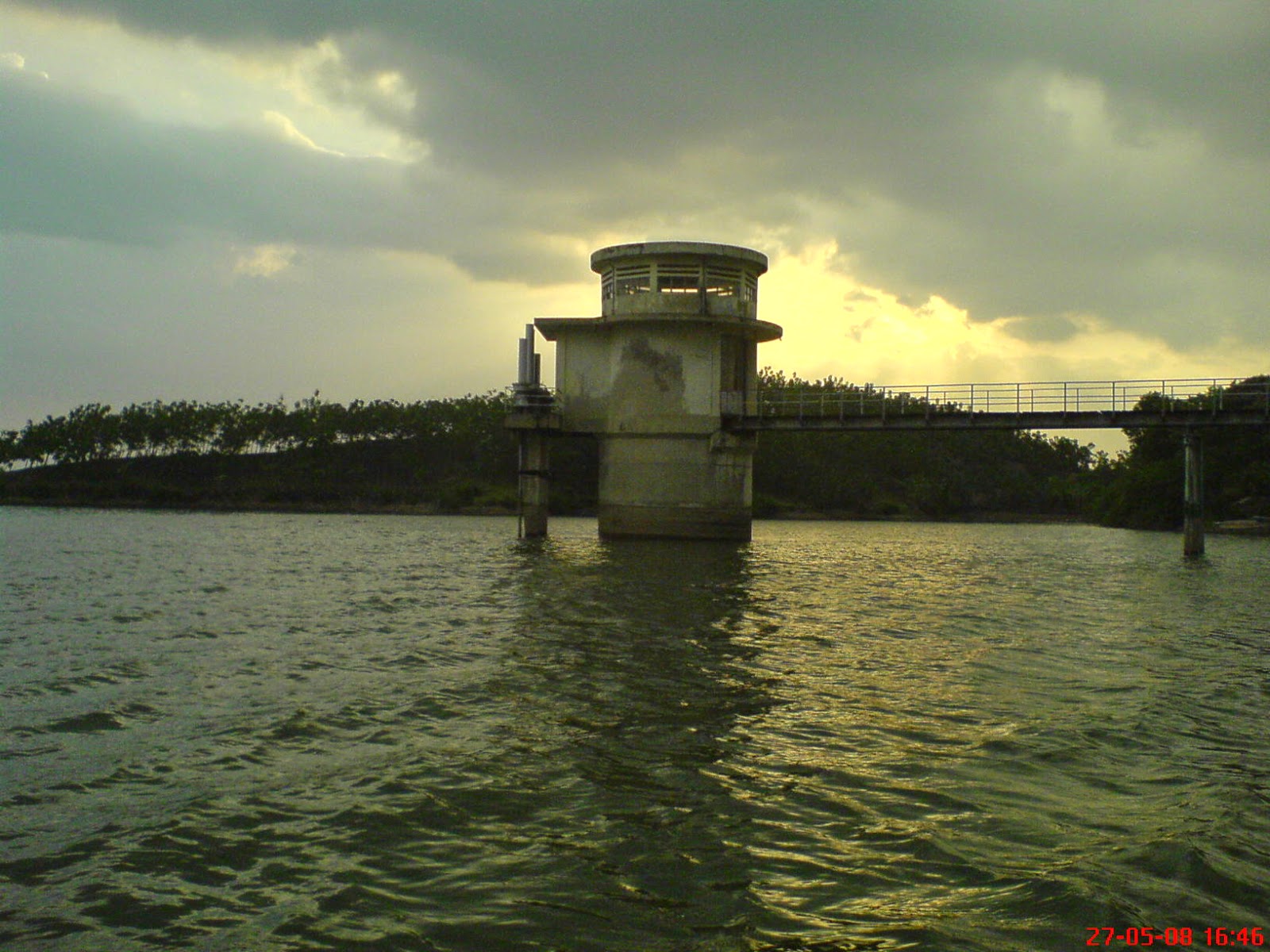Jalan-Jalan Ke Waduk Malahayu Kabupaten Brebes - Negeri Pesona