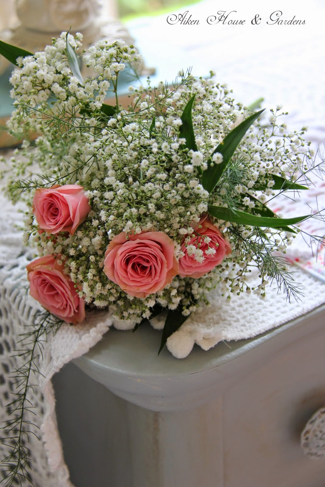 Aiken House & Gardens Catch the Bouquet