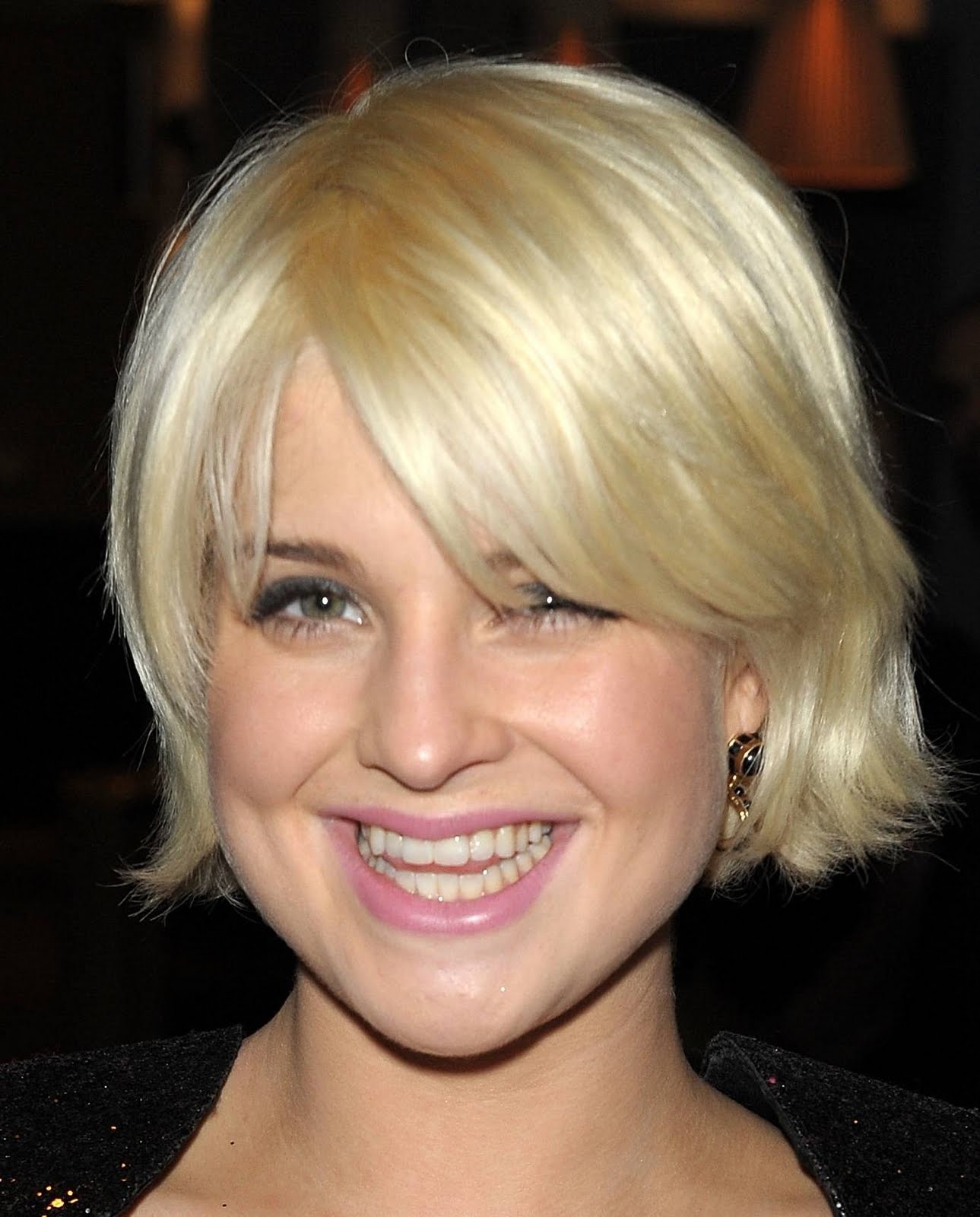 short blonde straight hairstyles - hairstyles i