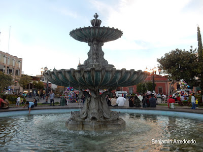 Reflexiones en torno a una fuente florentina en México . Noticias en tiempo real