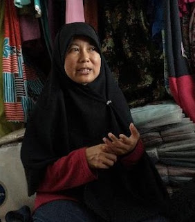 Dari Dapur hingga Dunia Maya: Kisah Inspiratif Ibu-Ibu Sukses Jualan Online