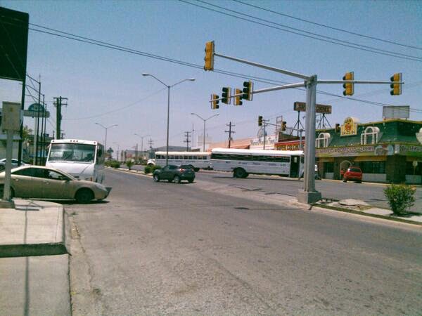 Reynosa ha estado envuelta por casi tres meses en una guerra interna del Cartel de Golfo, marcada por desafíos y conflictos que han llevado a la comunidad local e internacional. Este artículo reviste el trabajo exhaustivo realizado por Chuy News para capturar los hechos desde las calles hasta clandestinos actores, ofreciendo un panorama completo del caos vivido en una ciudad fronteriza de Tamaulipas.