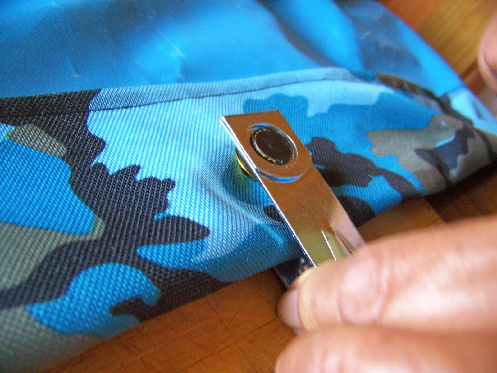 A Pretty Talent Blog How to put grommets in your curtains