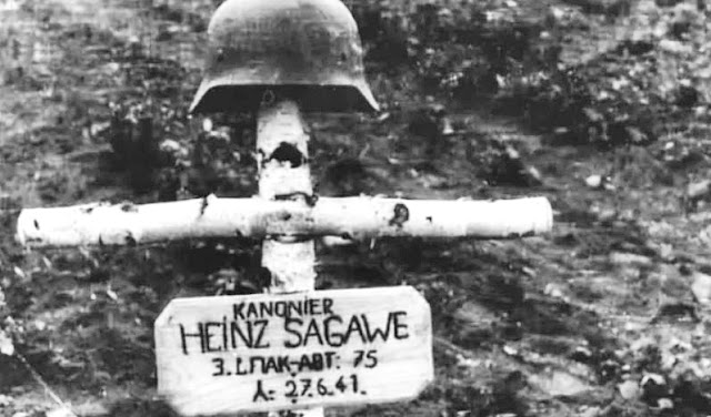 Grave on Eastern Front 27 June 1941 worldwartwo.filminspector.com