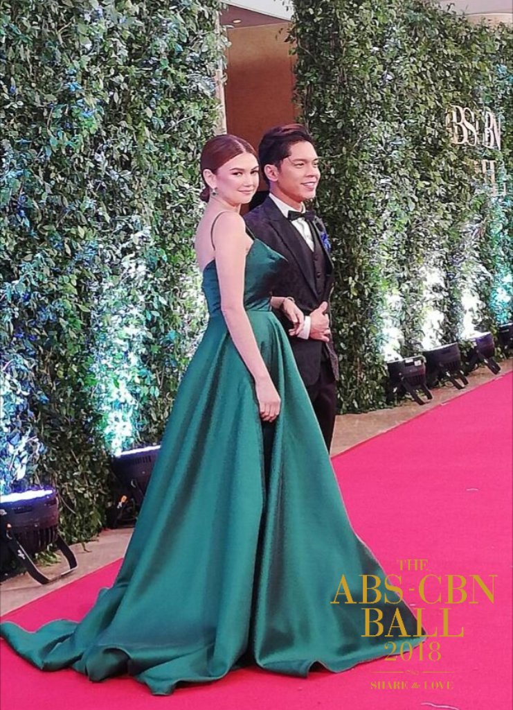 "Exes Baggage" stars Angelica Panganiban and Carlo Aquino