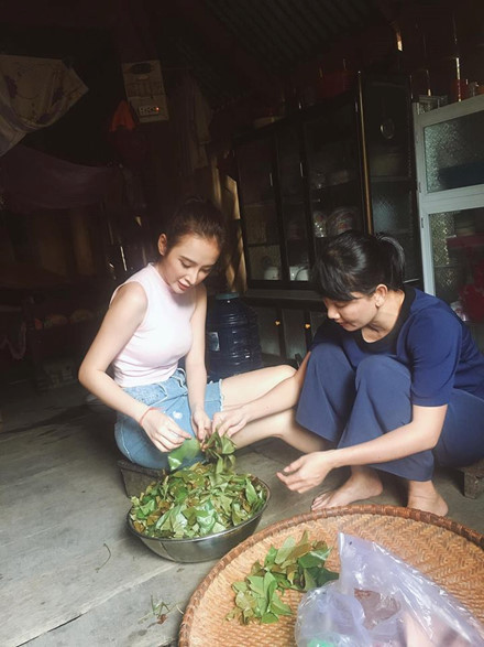 Angela Phuong Trinh bo pho len rung song voi nguoi dan toc - Anh 2